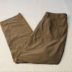 MOUNTAIN HARDWEAR - WOMENS SIZE 8 KHAKIS